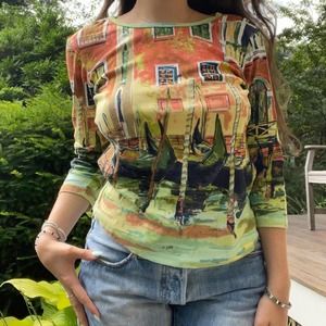 Vintage 2000s graphic tee (S-M)